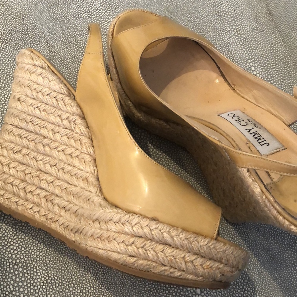 JIMMY CHOO Espadrilles Wedge Straw Nude Patent Leather Size 38, 1-4.5” Sm stain - Picture 10 of 10